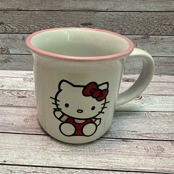 Hello Kitty Ceramic Mug - Picture 8 of 8